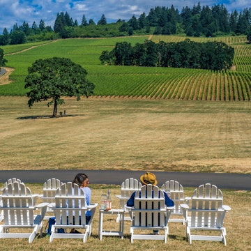 A guide to the Willamette Valley, Oregon